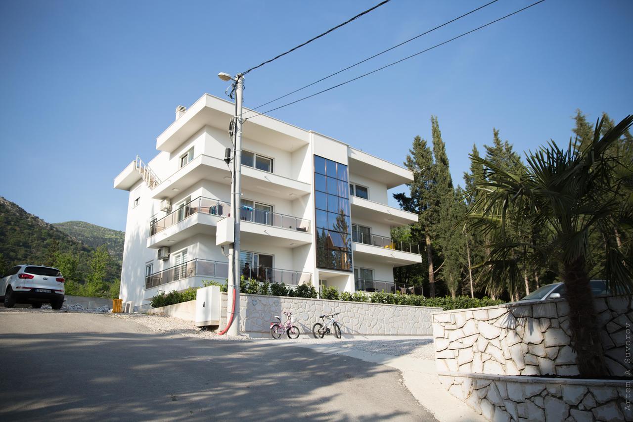 טיווט Apartments Sunny Hill מראה חיצוני תמונה