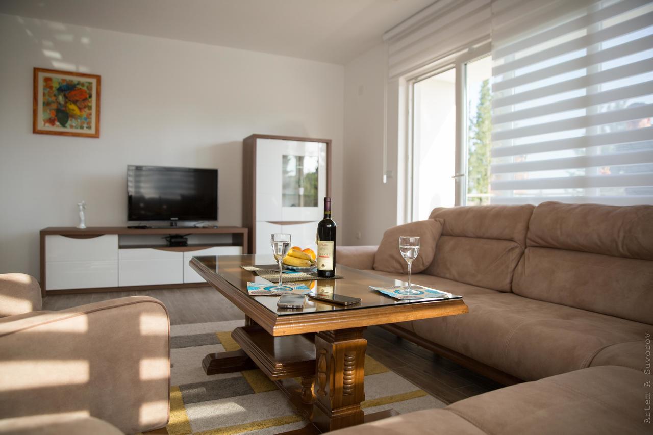 טיווט Apartments Sunny Hill מראה חיצוני תמונה