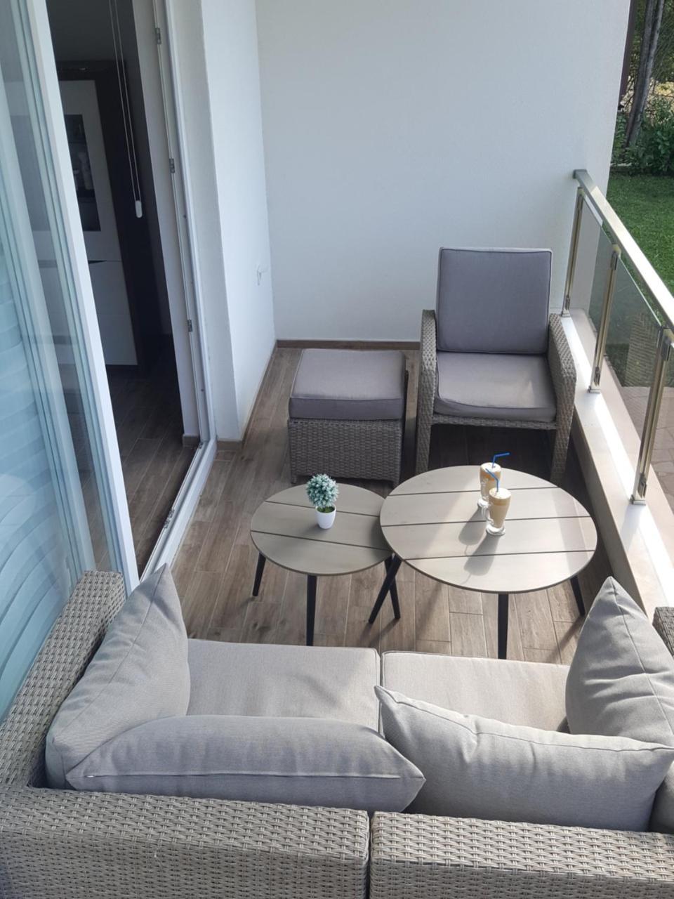 טיווט Apartments Sunny Hill מראה חיצוני תמונה