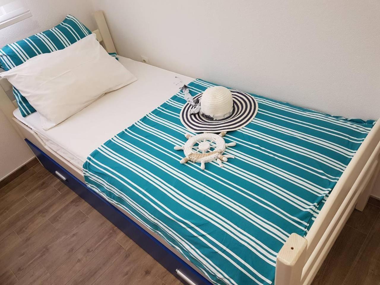 טיווט Apartments Sunny Hill מראה חיצוני תמונה